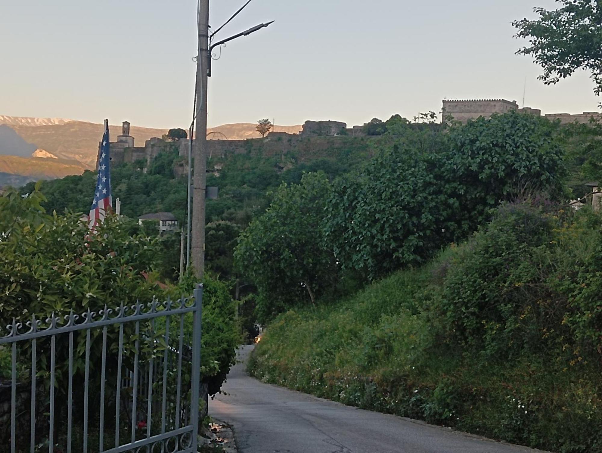 Guest House Bake Gjirokastra Zewnętrze zdjęcie